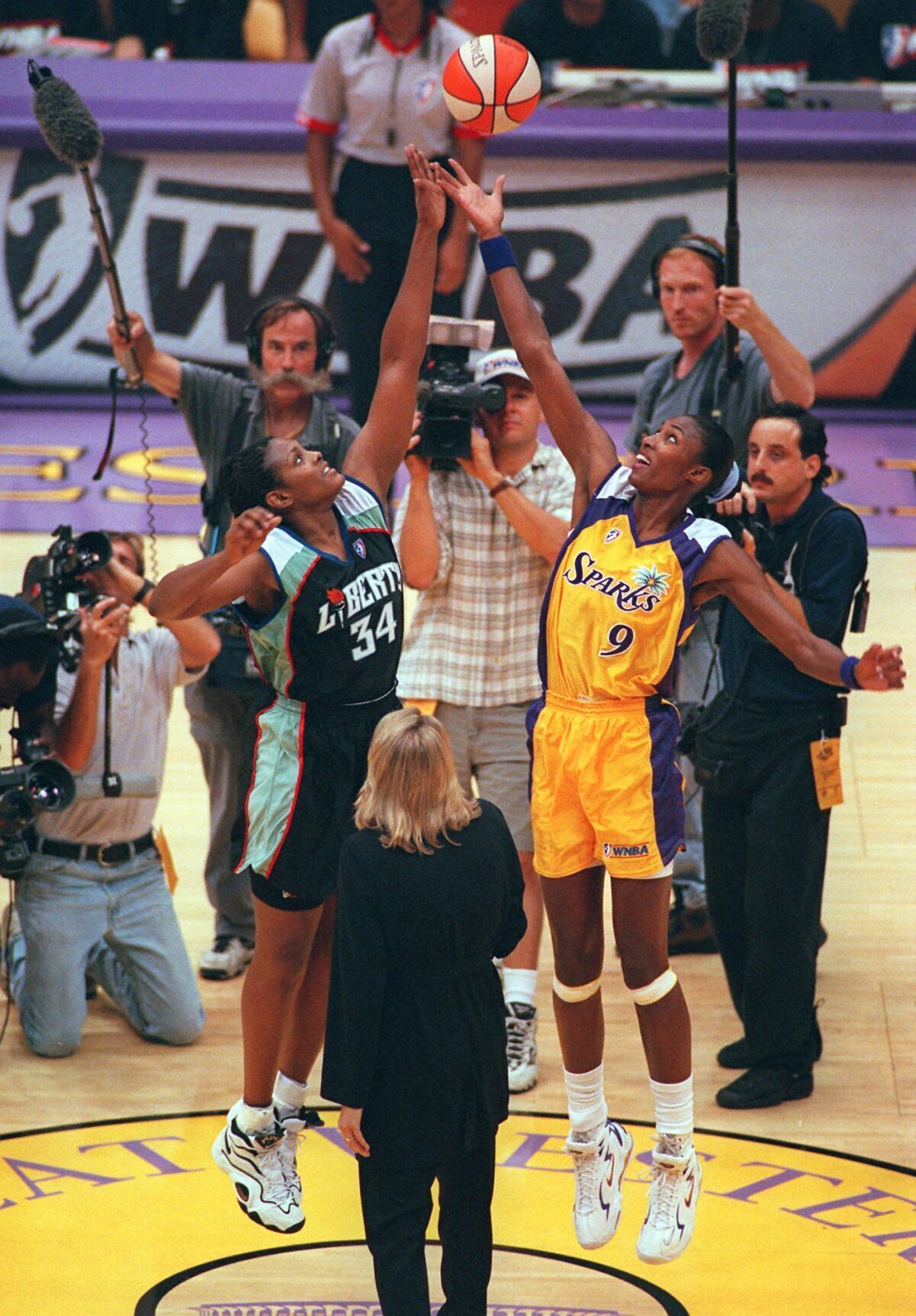 1997: The WNBA